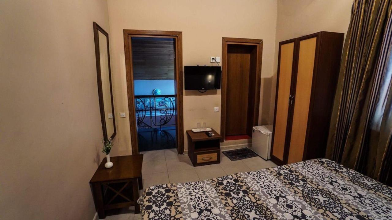 Apart Voyage Batumi Exterior photo